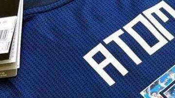 Japón rinde homenaje a los "Supercampeones" en su jersey del Mundial