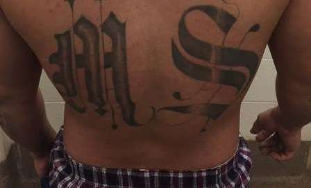 El salvadoreño será procesado por violaciones a la ley migratoria.