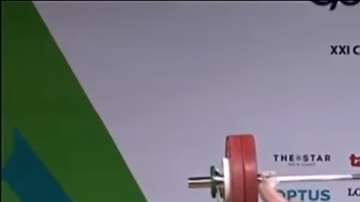 Laurel Hubbard no soportó el peso de 132 kilos