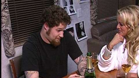 Seth Rogen coincidió con Stormy Daniels en el rodaje de The 40-Year-Old Virgin (2005)