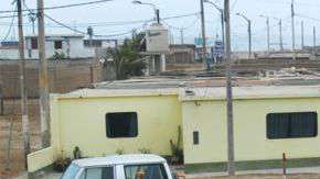 Los restos de niños y animales fueron encontrados en medio de un complejo de viviendas residenciales en el distrito de Huanchaco, al norte de Perú.