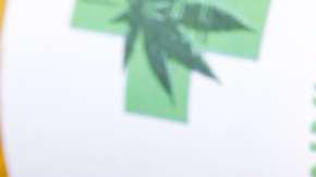 La marihuana sintética no tiene nada qué ver con la natural.