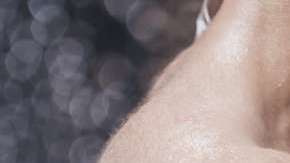 Un hombre engañó a su esposa durante cinco años con la misma prostituta.