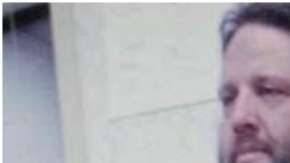 Tony Bussey perdió la mitad de su peso corporal en dos años.