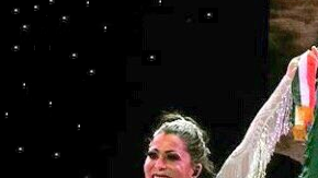 Alejandra Guzmán y Gloria Trevi siempre ondean orgullosamente la bandera mexicana, además de la LGBT.