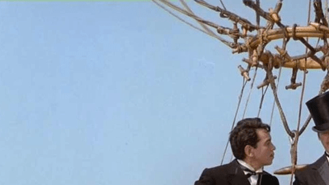 "La vuelta al mundo en 80 días" ganó 5 Oscars: película, guion adaptado, fotografía, montaje y música.