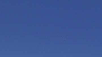 Denuncian abusos contra migrantes en el Centro de Detención de Otay Mesa.