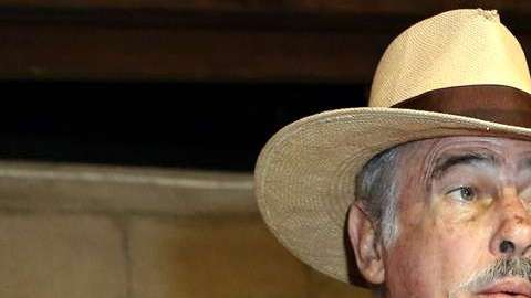 Andrés García.