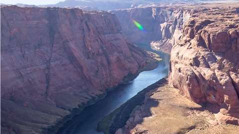 "La física de la vida: la evolución de todo" fue publicado en 2016.