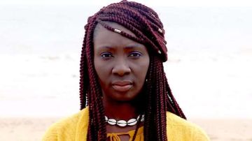 Salimata creció en París pero tenía familiares en Senegal, donde fue sometida a una mutilación.