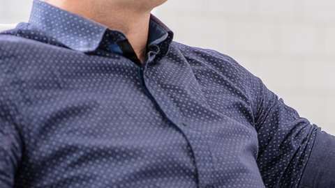 Harrison hizo 1,172 donaciones de sangre durante más de seis décadas.