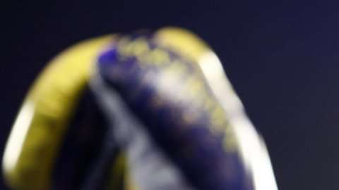 Vasyl Lomachenko ha conquistado tres campeonatos mundiales en tres divisiones en tan solo 12 peleas.