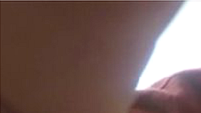 Alan instaló siete cámaras "inteligentes" en su casa.