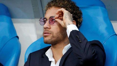 El Real Madrid no quita el dedo del renglón por Neymar, quien sigue recibiendo ofertas