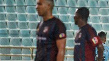 Jugadores del equipo Gremio celebran la victoria ante el Monagas FC venezolano. (Foto: EFE/MARIO POLO)