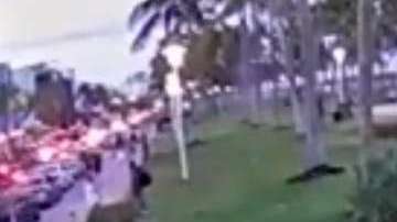 Un video de la Policía de Miami muestra el momento del ataque.