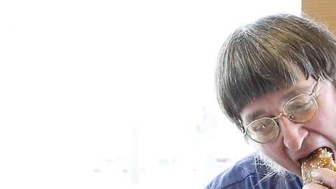 Don solo dejó de comer hamburguesas cuando murió su madre.