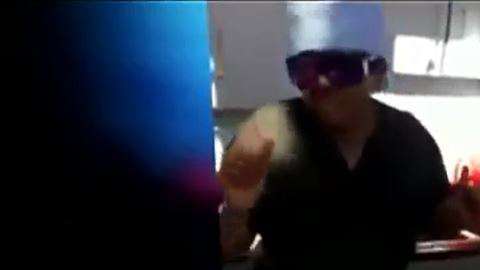 La dra. Boutté es muy conocida por sus videos promocionales.