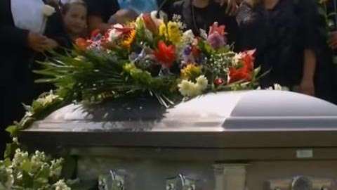 El cuerpo fue enterrado en un cementerio de Yonkers.