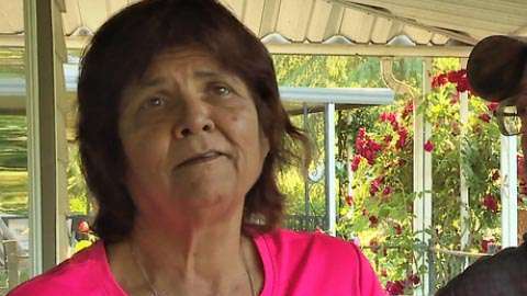 Marie, de 61 años, batalla contra la enfermedad desde hace 3 años.