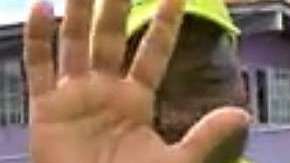 Gabriel Victoria, árbitro panameño que se dedica a la recolección de basura también.