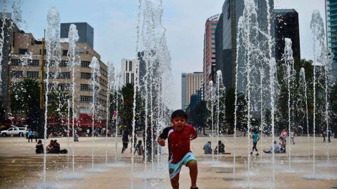 La CDMX registró la temperatura más alta desde 1919.