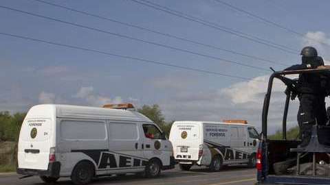 El camión fue detenido por una infracción de tránsito