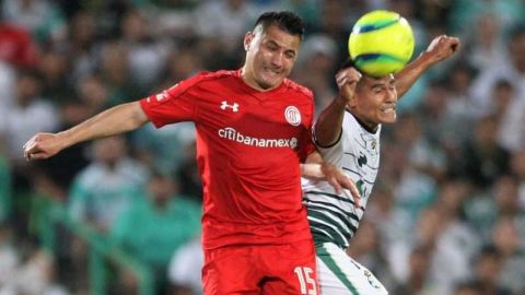 Toluca debe ganarle a Santos en la vuelta para ser campeón.