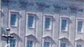 Meghan y una amiga en su época de adolescente.