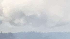 Las fuentes de lava han construido un cono de salpicaduras en la fisura 6.