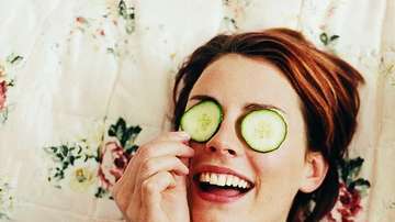 El iluminador y el corrector son clave para darle a la piel la apariencia fresca y juvenil que impone el maquillaje para esta temporada.