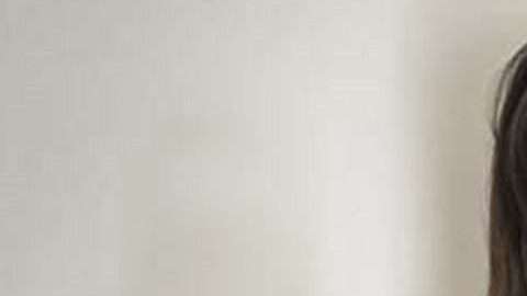 Make con sus dos hijas: Maia, de celeste, y Male.