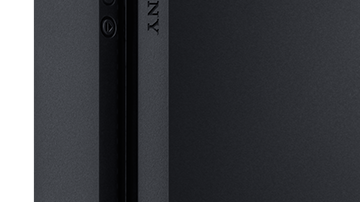 La consola PlayStation 4 Slim.