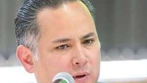Santiago Nieto Castillo se suma al equipo de campaña de López Obrador.