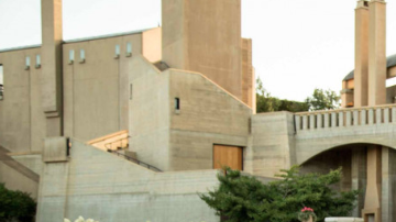 El Genesis G90 aparece entre los elegidos.