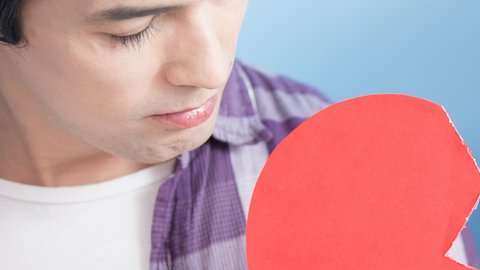 ¿Quién de los dos debería pagar la 'tasa de ruptura'?