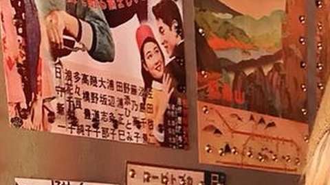 A Katy Johnston le indujeron la menopausia a los 22 años.