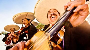 Cielito Lindo es un himno informal que identifica a los mexicanos.