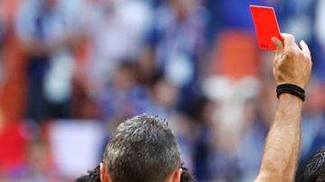 La expulsión de Sánchez fue determinante. EFE