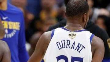 Los Warriors se llevaron la victoria en el juego 3 contra los Cavs. (Foto: EFE/DAVID MAXWELL)