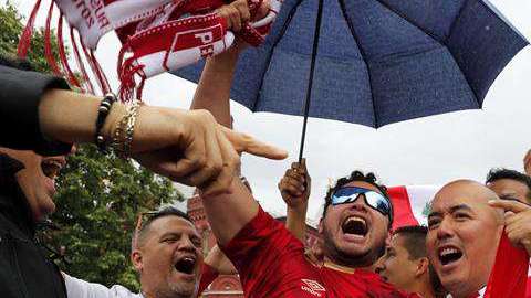 Hinchas peruanos en Rusia. EFE