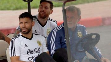 Lionel Messi fue uno de los seis examinados por la FIFA de la selección argentina. (Foto: EFE/ Alberto Estévez)