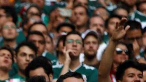 Aficionados mexicanos durante el partido Alemania-México en el Estadio Luzhniki,de Moscú. (Foto: EFE/Alberto Estévez)