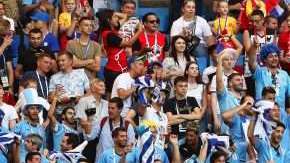 Aficionados de Uruguay en la Arena Rostov-On-Don. (Foto: EFE/EPA/KHALED ELFIQI)