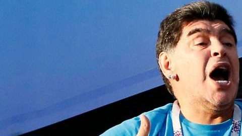 Diego Armando Maradona desmintió rumores sobre su estado de salud. (Foto: EFE/EPA/ETIENNE LAURENT)