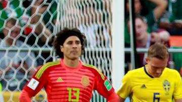 México jugó su peor partido ante Suecia. EFE