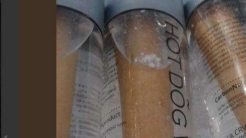 $38 dólares costaba cada botella de esta agua.