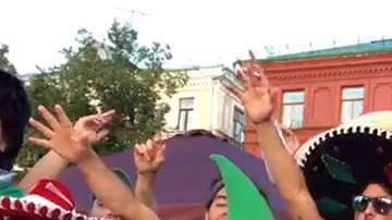 Afición mexicana amaga con hacer el grito de "¡Ehhh p...!" en el Mundial de Rusia