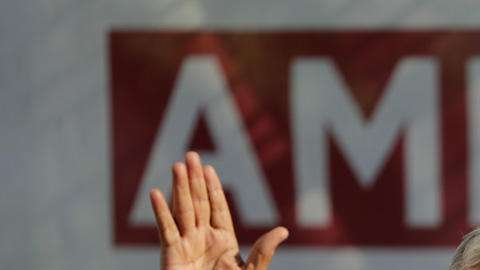 insultado por un locutor de radio.