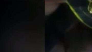 La bebé soportó más de 7 horas debajo de la tierra.